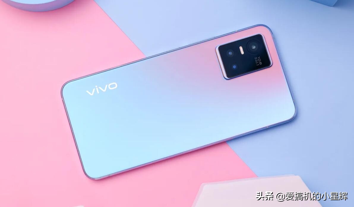 3,vivo s10 pro作为小米civi的增强版,小米civi 1s的核心配置和小米