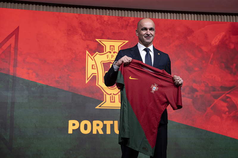 新帅：C罗依旧是葡萄牙队长和精神领袖，我将打造进攻型球队！
