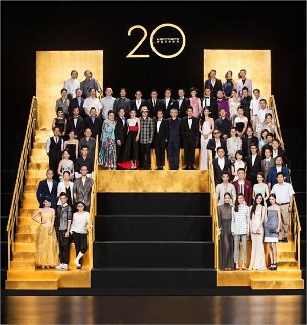 华谊兄弟艺人(曾风光无限的华谊明星,各有各窘迫,有人差点失明,有人被