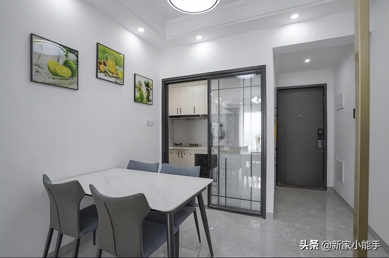 这是我见过装修比较好的88平小三房,全屋淡雅耐看,温馨又舒适