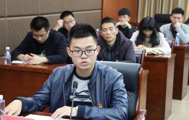 大学生村官如何报考？报考条件有哪些？考上之后，发展前景很好