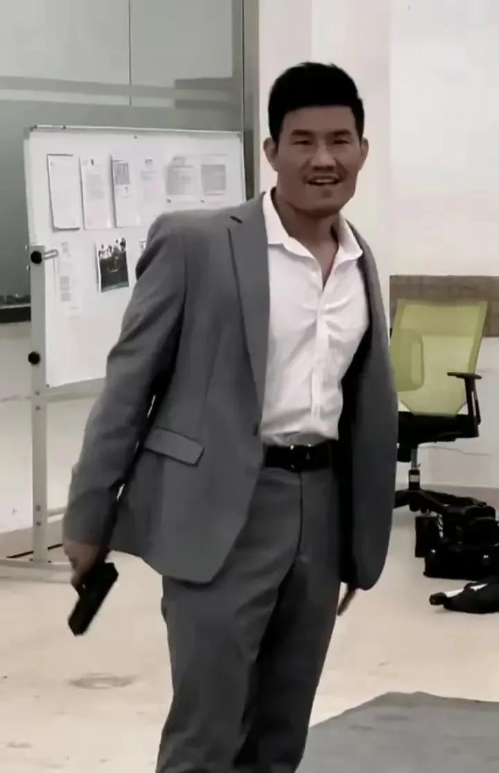 经典抗日剧<<小兵张嘎>>