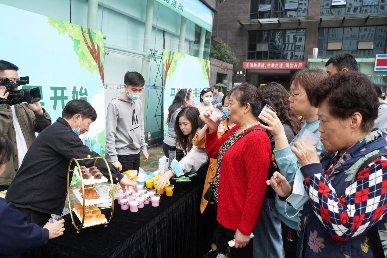 全民营养周健康体验活动在安利重庆体验馆举行