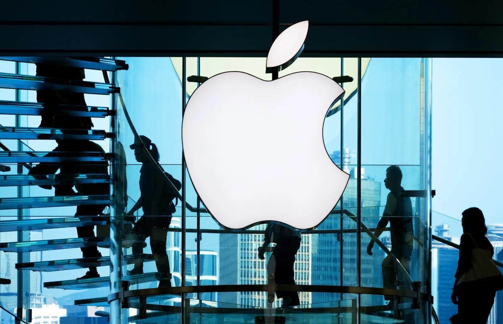 苹果Apple手机又面临 「电池门」在英国遭遇索赔要求
