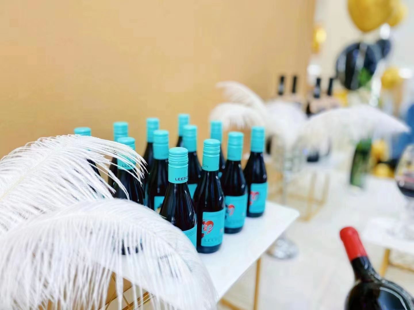 围观好红酒!雷盛红酒是什么档次?