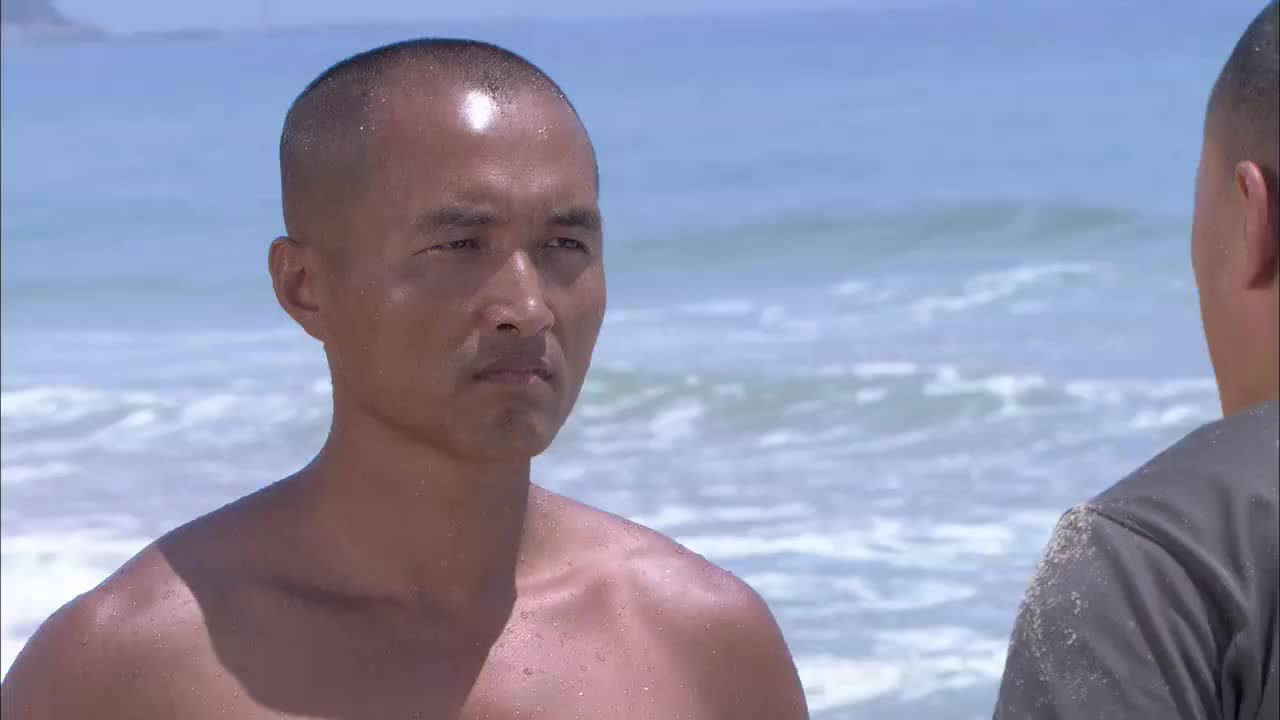 负重越野中打败了巴郎,鲁炎同样战胜了向羽,而在邓久光离开海训场时