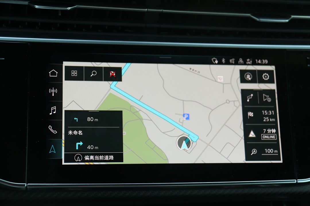 实测奥迪RS Q8 性能车的车机有何不同？