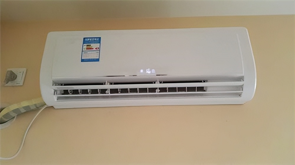 空调室内机漏水怎么办?这3种情况有不同的解决方法,省钱又实用