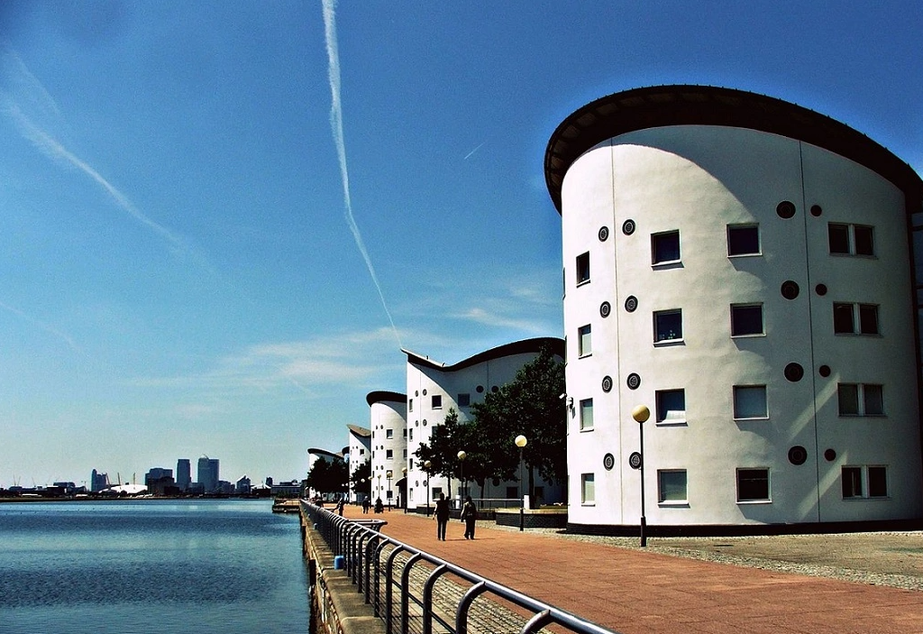 无需高考的本科直通车——东伦敦大学