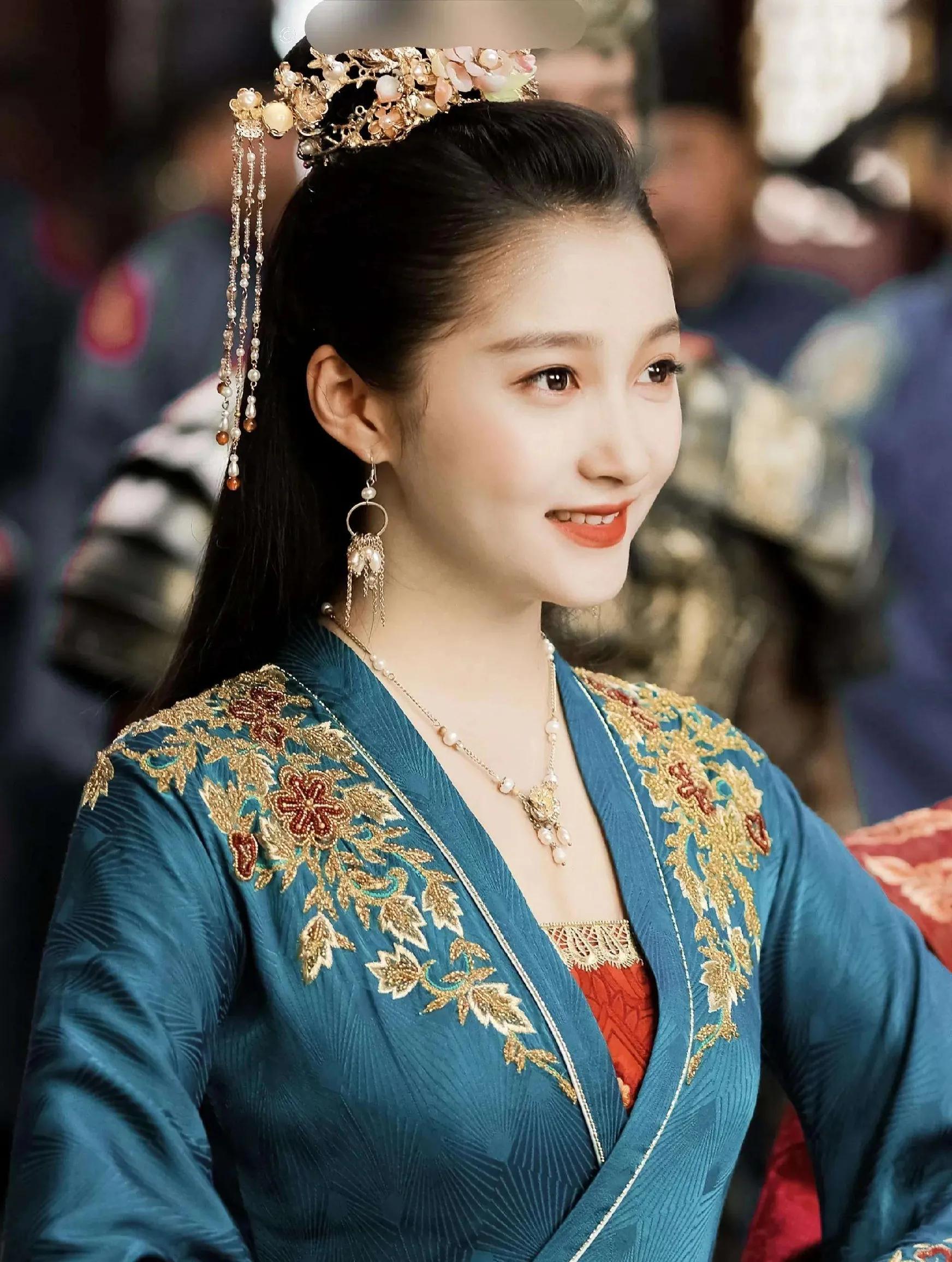 哪些明星的古装造型惊艳到你呢