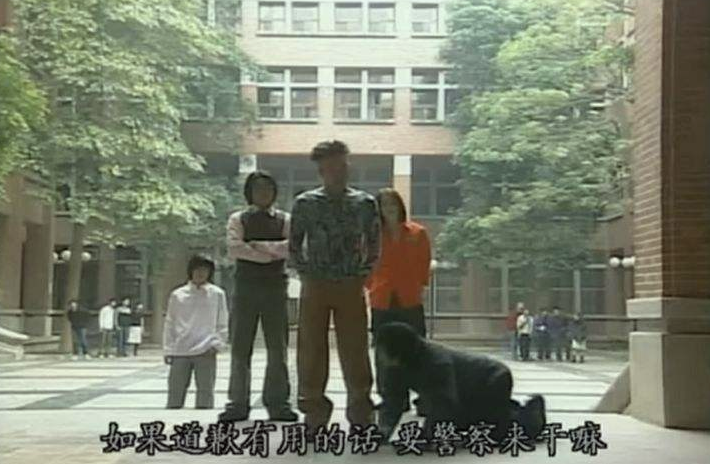2月还没完，9位明星高调复出，阔太顶流全在内，个个背后有大瓜
