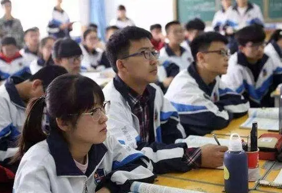 福建高校金字塔排名出炉，厦门大学实至名归，福建农大表现亮眼