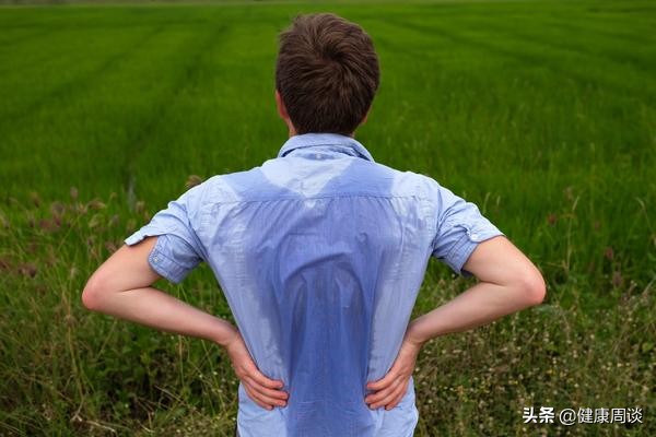 为何自己一出汗就浑身酸臭，别人却不怎么有汗味？这里告诉你真相