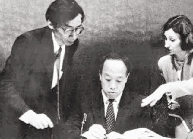 ̨庣Ͽǲǡˮ򡱣ΪʲôɺУ