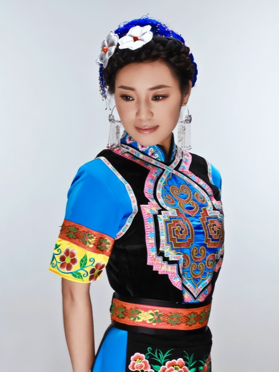 云朵资料(云朵的个人简历资料怎样?) - oto联盟