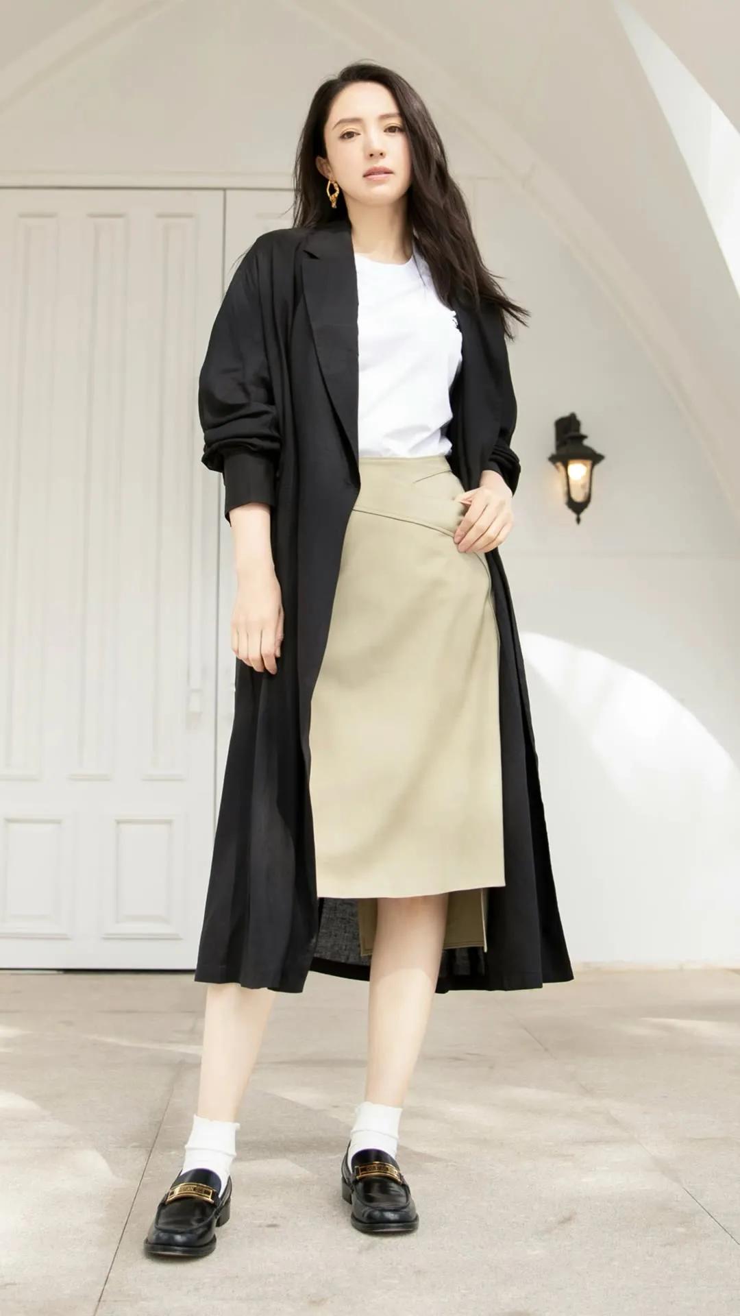 明星美图壁纸：董璇，优雅动人，太好看了