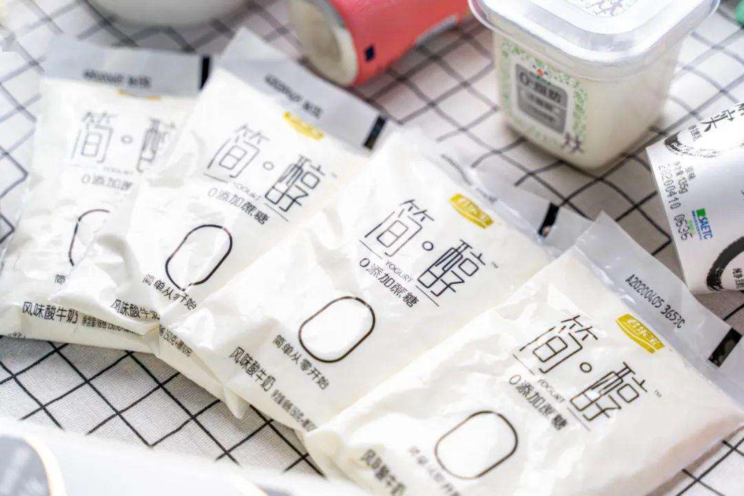 酸奶黑马年销14亿杯，销售额10年翻20倍，这家新国货品牌凭什么？