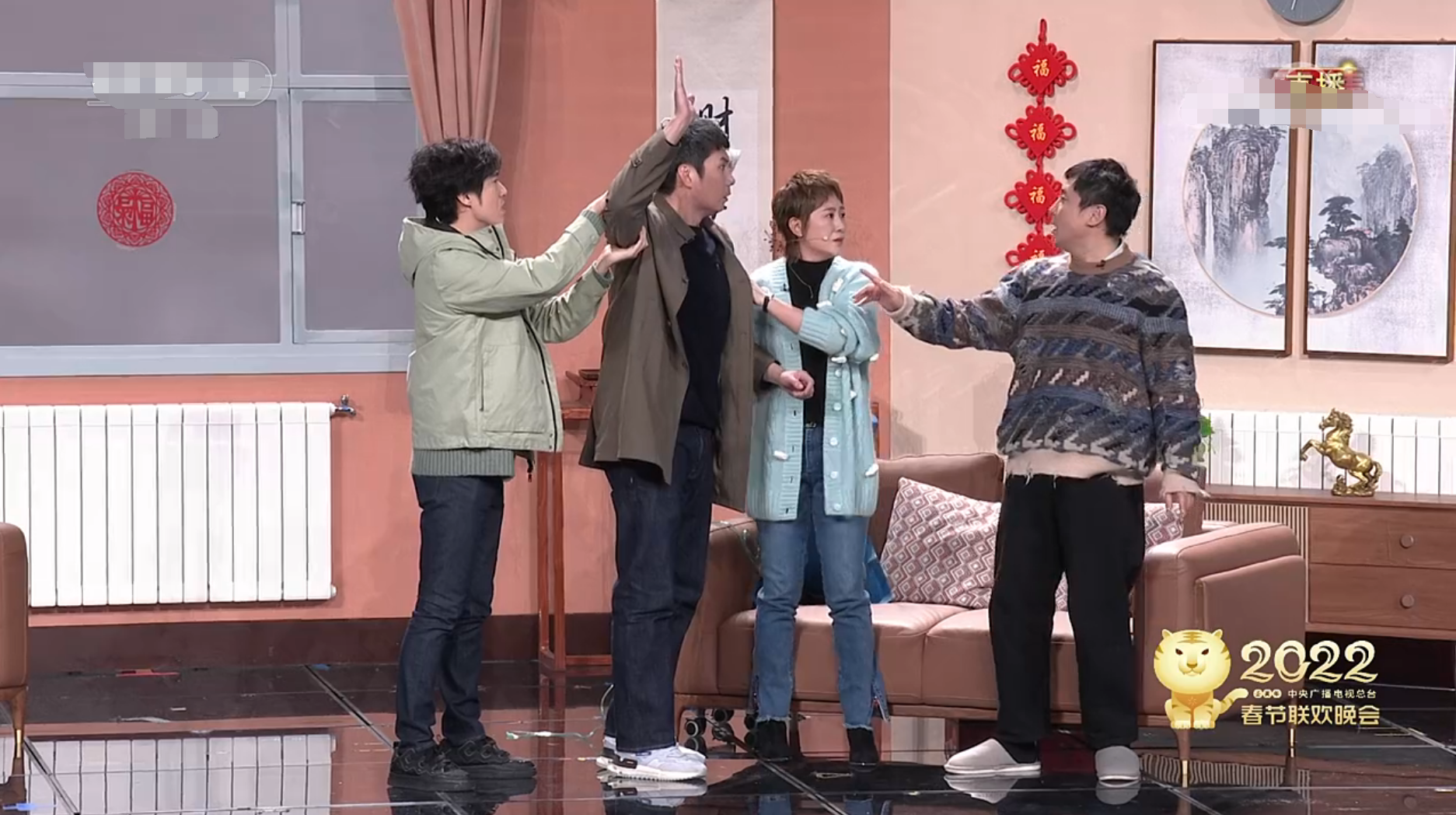 沈腾春晚小品获好评！被赞神似赵本山，马丽曝其彩排时曾晕倒入院