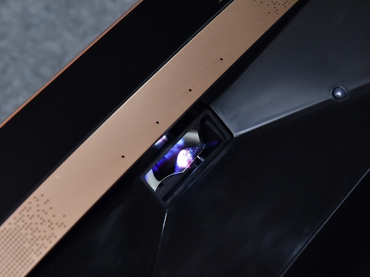 更大屏，更健康：海信80L9H激光电视开启“新视代”