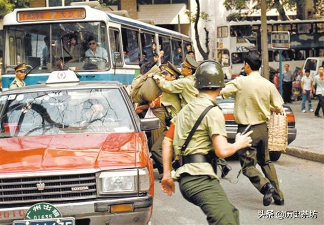 1989年，四川25岁兵哥哥被诬陷“杀妻”，21年后终于自证清白