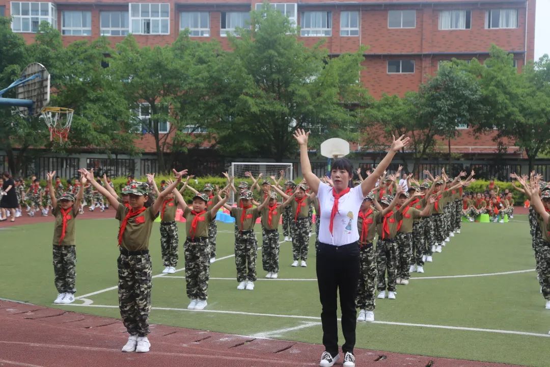 四川天府新区合江小学热烈庆祝“六一”国际儿童节