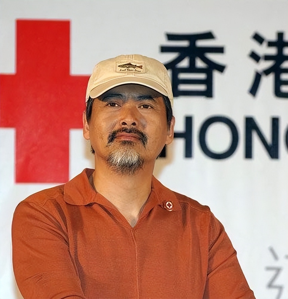 周润发:扬言死后财产"裸捐",出道60年慈善捐款为0