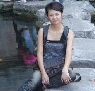 我是个“洗脚妹”，2009年被寻欢官员侵犯凌辱，反抗无望后杀人