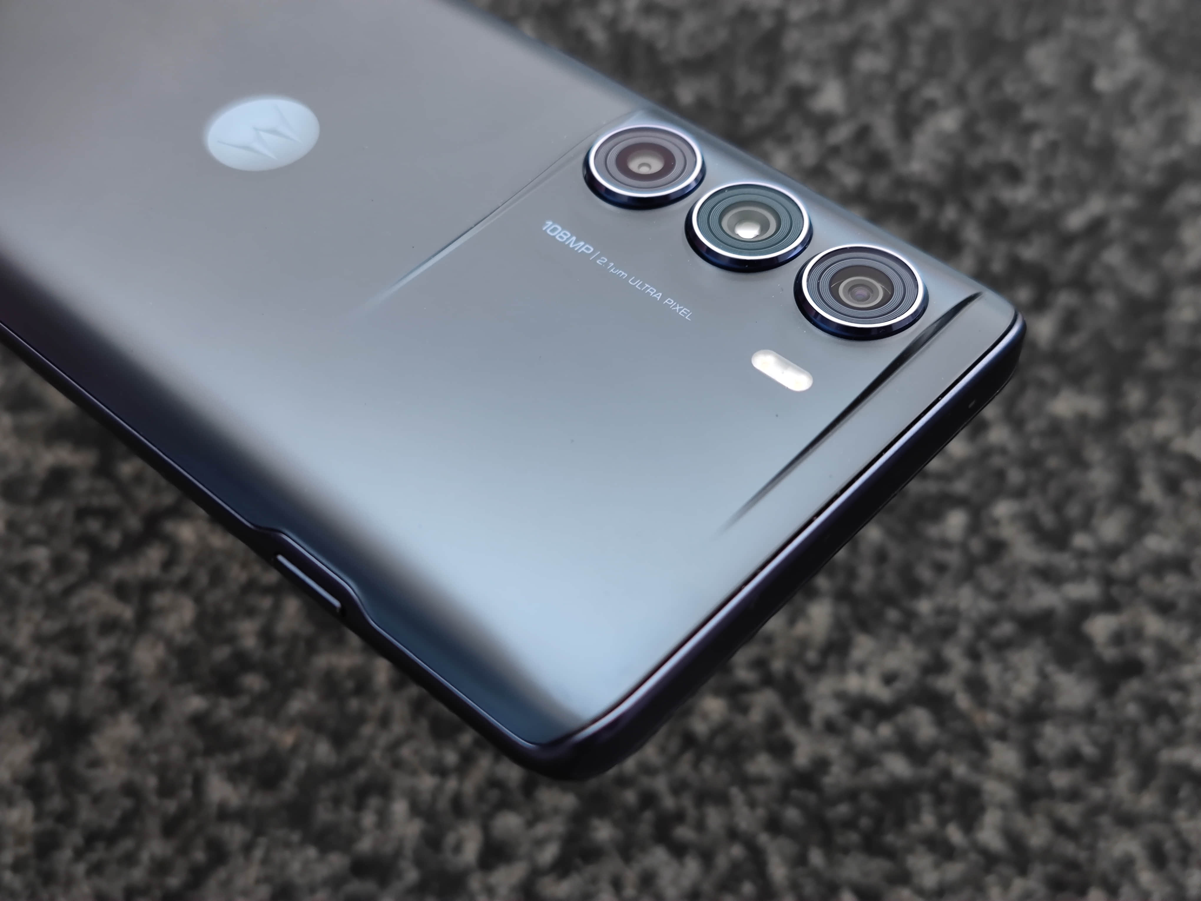 摩托罗拉edge s30评测:1799元起,让你很难抱怨什么