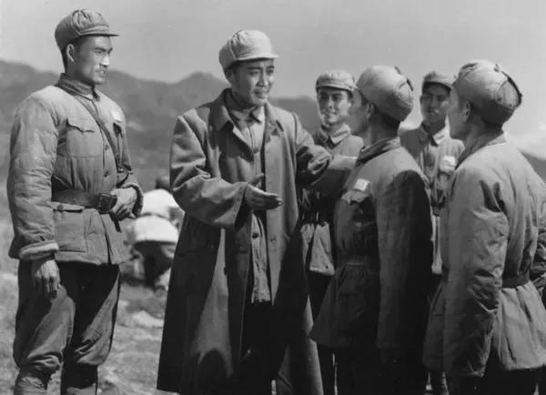 红色经典电影《红日》，真正是经典中的经典