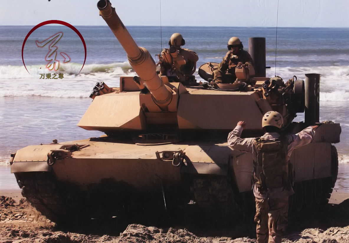 �����еľ�������ž�½ս�ӻ�װ����̹�˿���M1A2����̹�˵�ԭ��