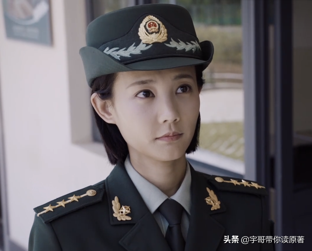 《红海行动》平头女兵蒋璐霞登场 网友：近些年最让人服气的军旅剧女主角