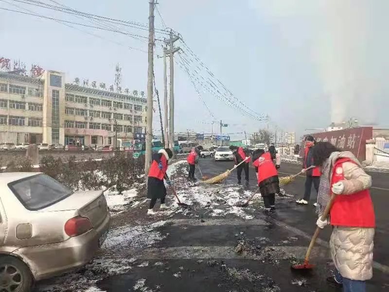 扫雪护行 情暖人心 | 白银市各级妇联组织开展扫雪除冰志愿服务活动