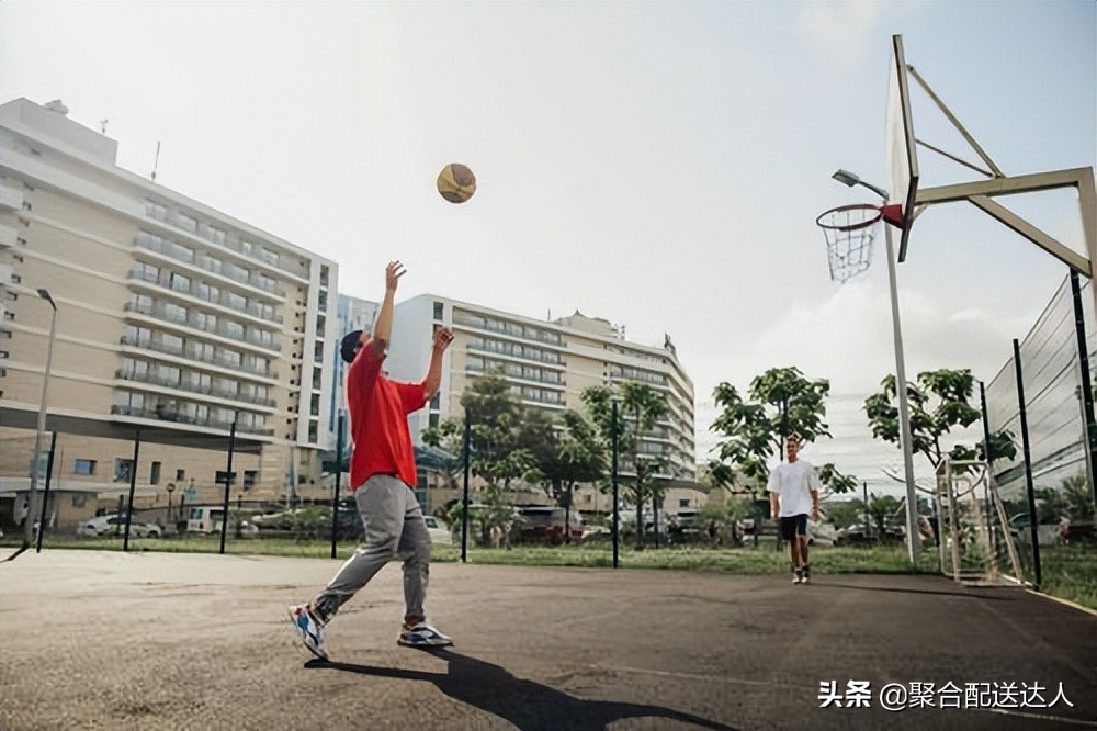 校园外卖作为大学非常火爆的创业项目，其价值主要体现在哪儿？