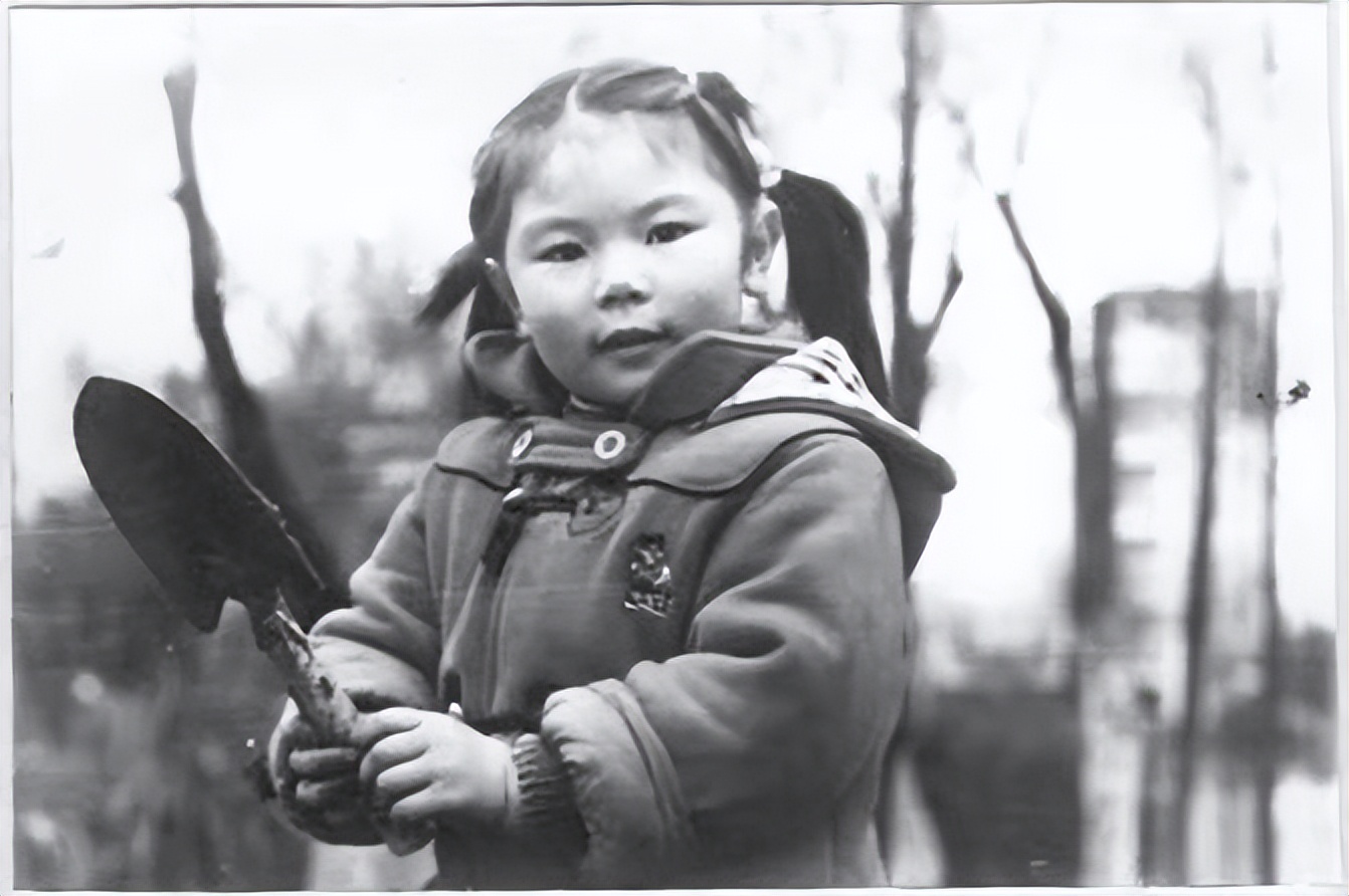 这门开设40年的课程，教学生如何捕捉美