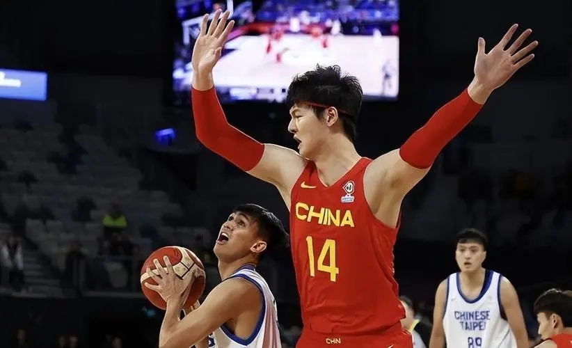 世界杯男篮小组赛直播时间表(FIBA官宣世预赛赛程，中国男篮比赛时间确定，央视转播无压力)