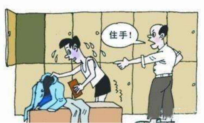 2017年，扬州一浴室被盗窃团伙承包，盗窃暗号：老板，您洗好了