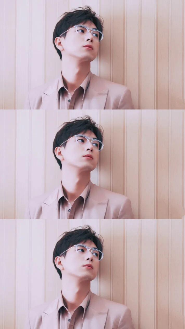 李现 演员 明星 帅哥 腹肌 竖屏壁纸