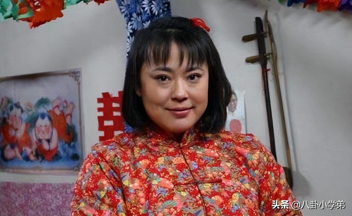 年轻时肤白貌美，如今只能演土气大妈，岁月这把“杀猪刀”太可怕