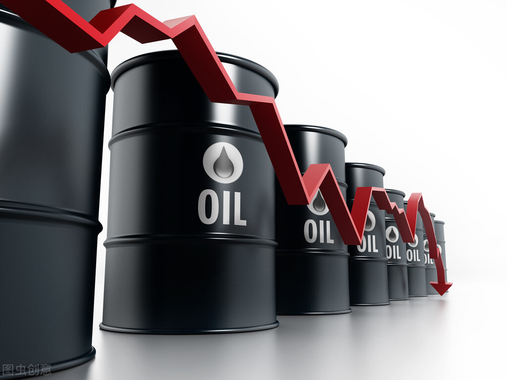 12月17日国际油价上涨1.54%，今晚油价预计下跌125元/吨