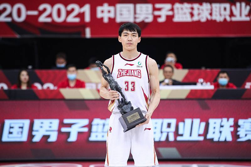 CBA2022最新排(2022年CBA“球权”前十位，郭艾伦第一，丁彦雨航第十)