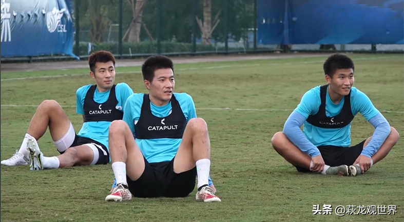 中超武汉对大连直（大连文体频道直播河北VS大连人！林良铭+吴龑回归 全取3分后大练兵）