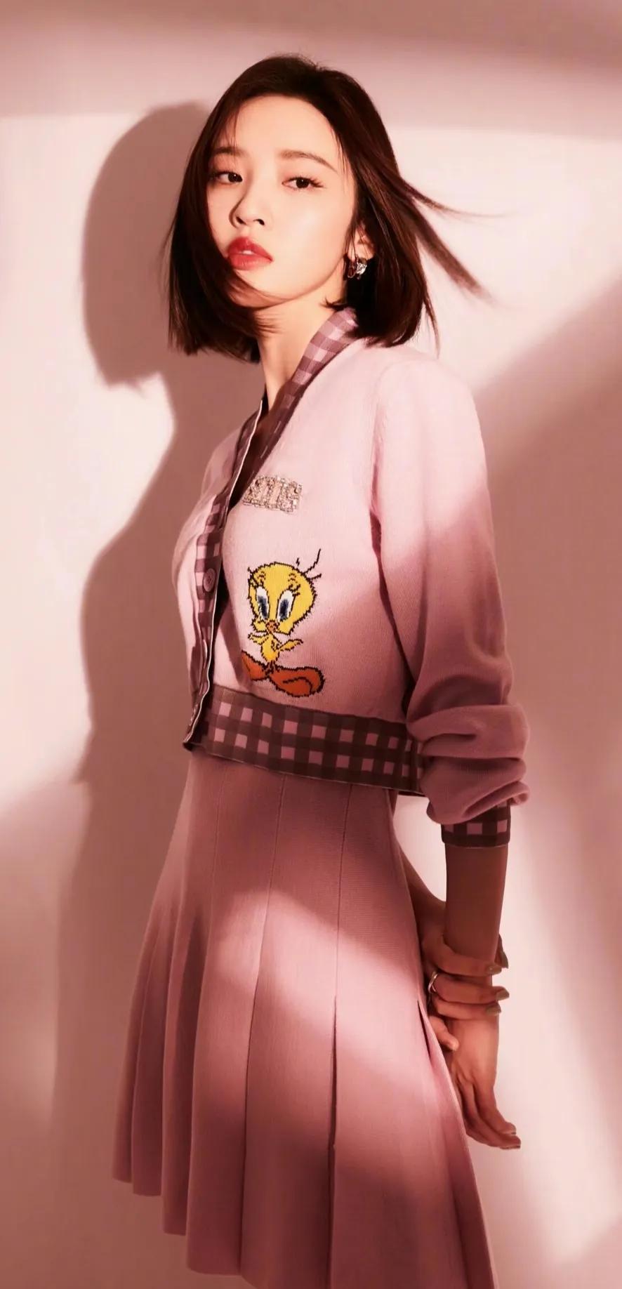 活波可爱—唐艺昕