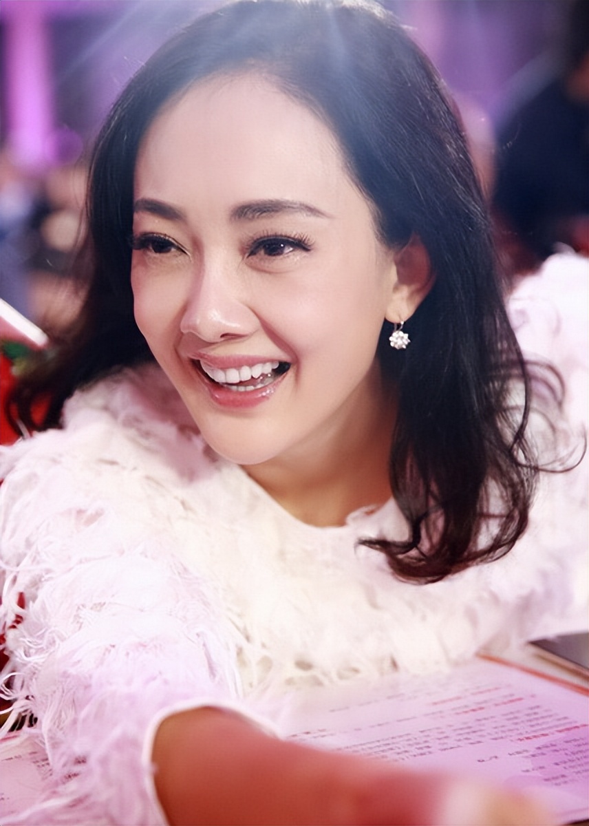 牛莉的老公是谁 牛莉的老公个人资料-千百号