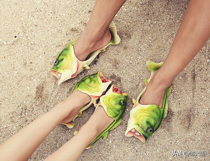 搞笑鱼鞋子图片(跨界时尚到底多奇葩？盘点18双史上最怪异鞋合集，网友：离谱到家)