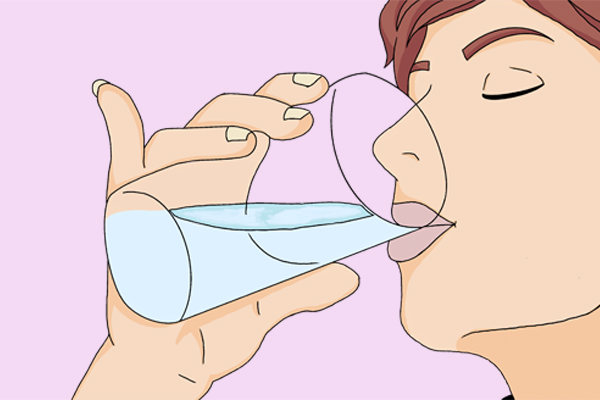 早起一杯水，会不会有害身体健康？不刷牙就喝水会致病吗？