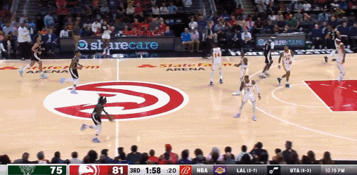 nba五佳球nba五佳球视频（11.8 NBA五佳球+三个失误球）