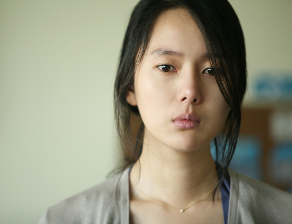 盘点韩国一"脱"成名的女星尹珍序的几部名场面尺度电影