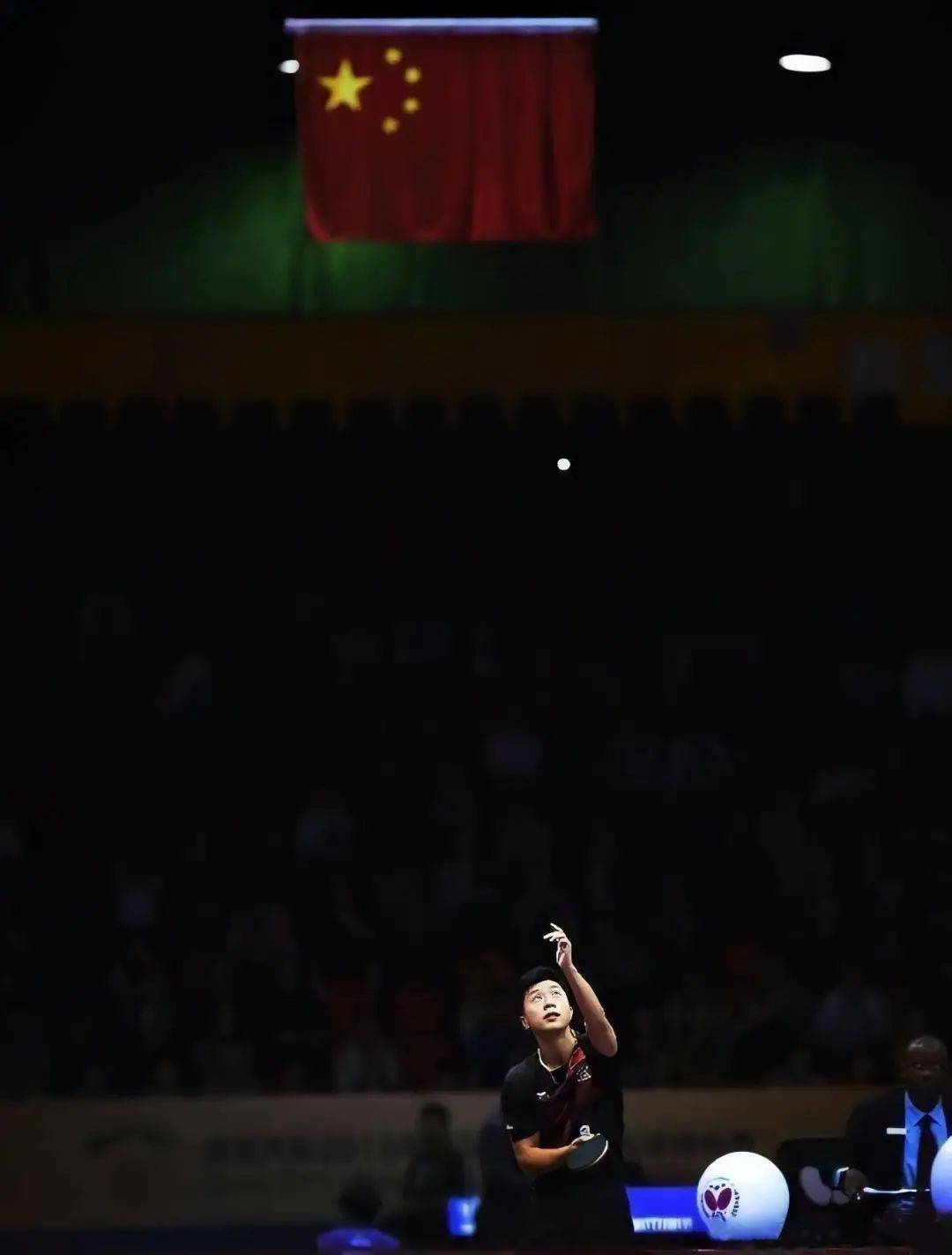 震撼！100张照片带你回顾2021，疫情第二年，这些事永远难忘...…