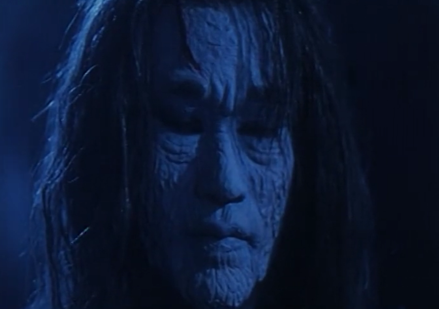 黄鹰弃文从影，找曹查理拍了部另类之作，成了一代人的童年噩梦