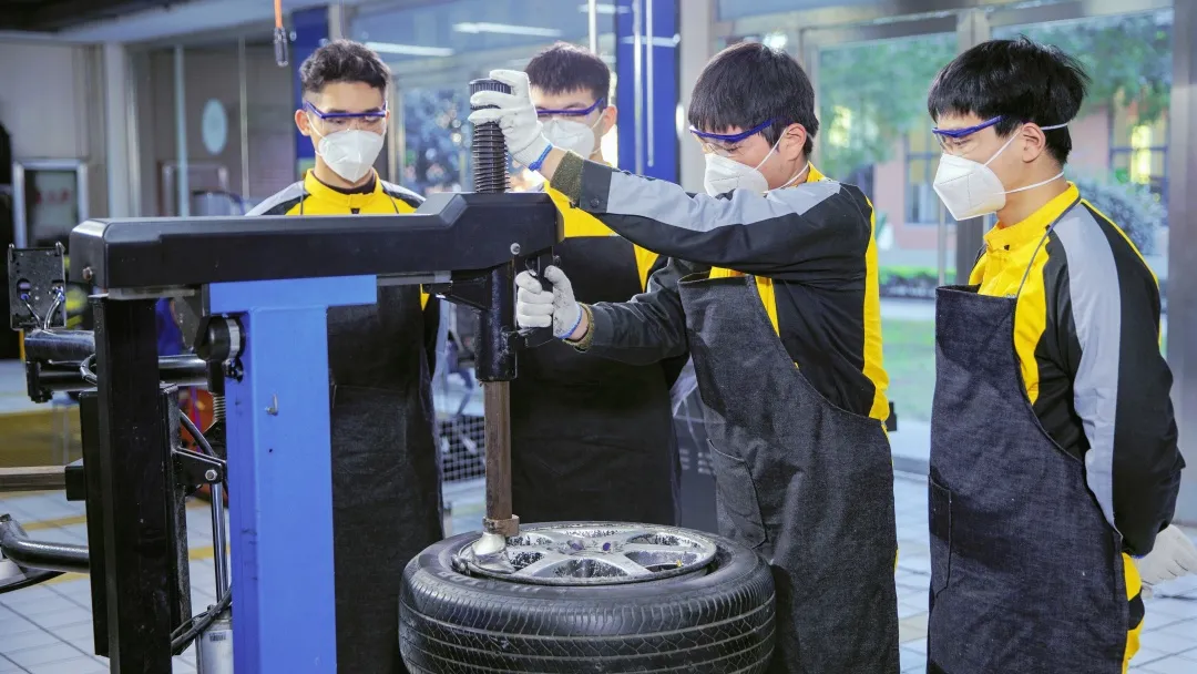 心动种草 | 你想要的上海万通汽修学校课堂清单在这里